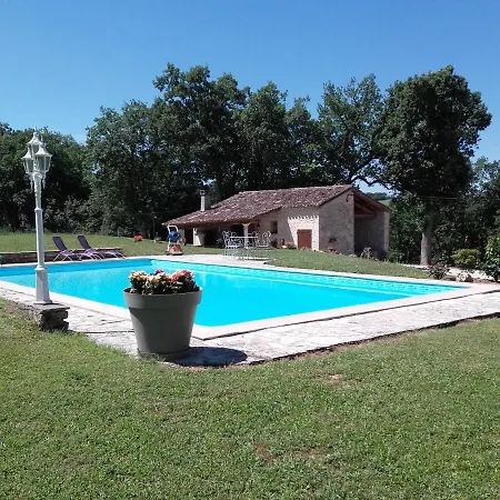 A Labourdette فندق مبيت وإفطار 3*