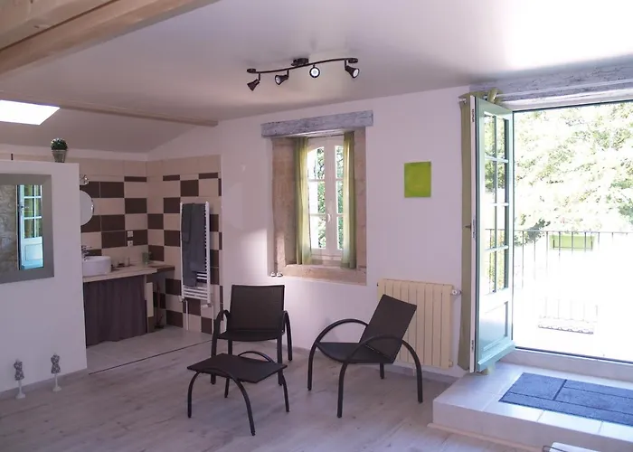 A Labourdette Colayrac-Saint-Cirq